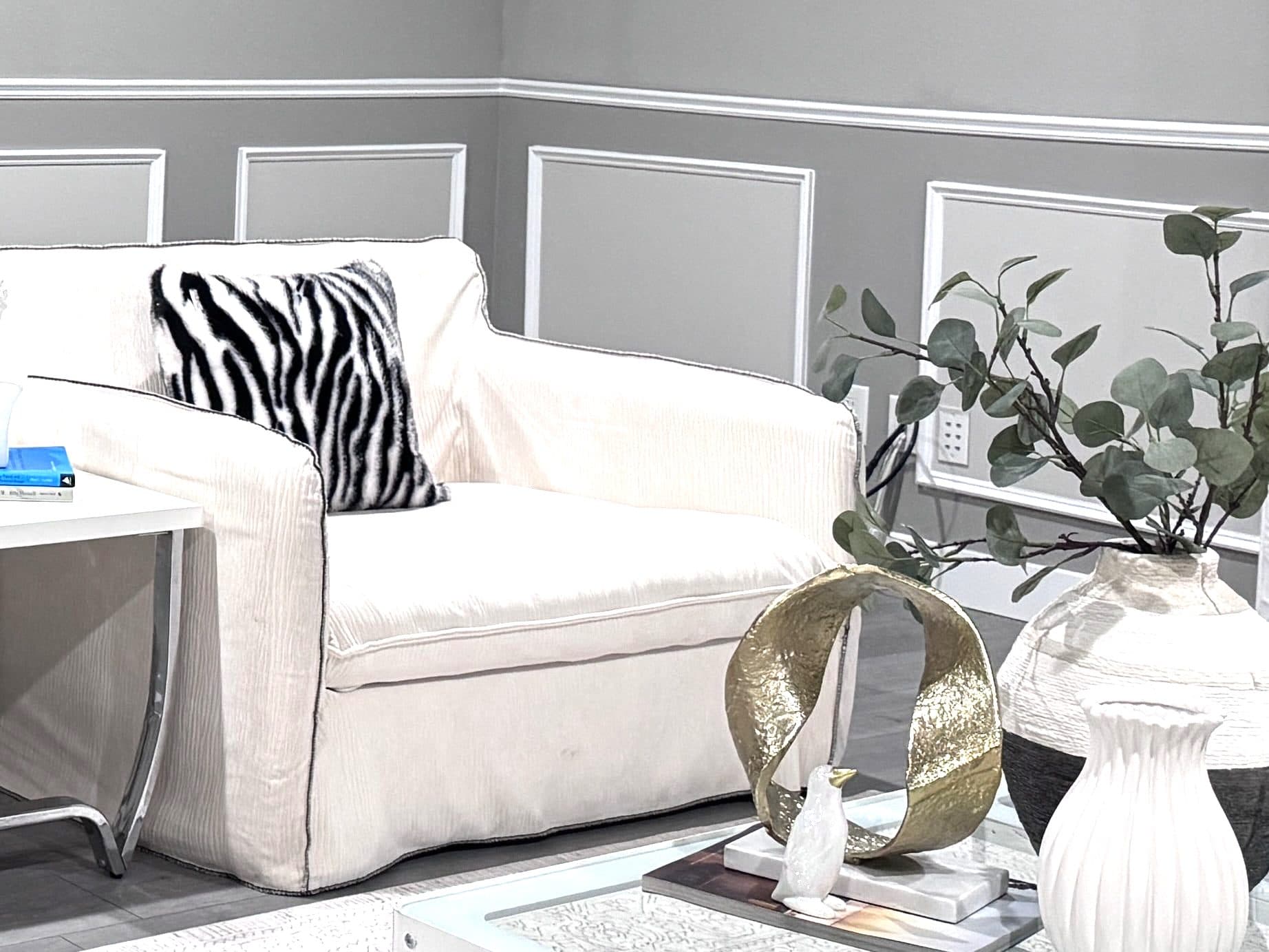 Living Room — Seating Detail